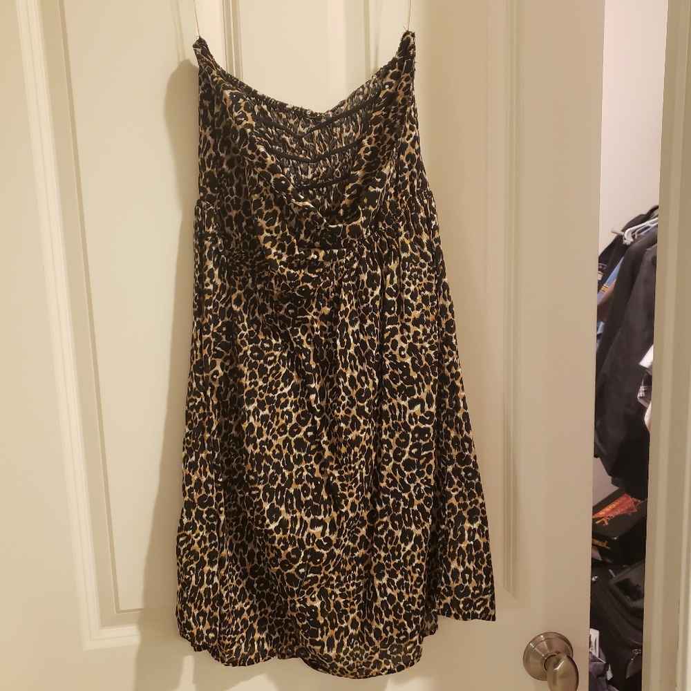 Leopard Strapless dress